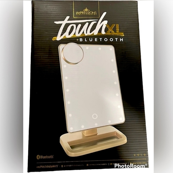 Touch XL Dimmable LED Makeup Mirror with Bluetooth - Picture 5 of 6